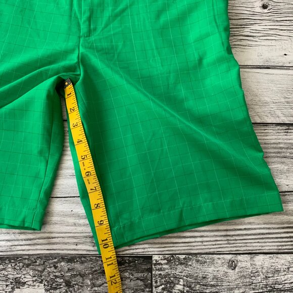 Izod Golf Plaid Flat Front Casual Shorts - Picture 10 of 11